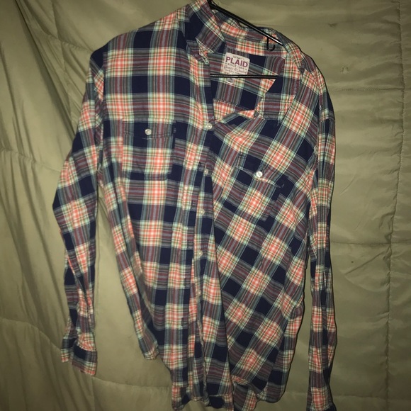 Plaid Top - Picture 2 of 3